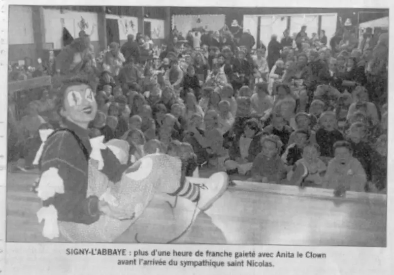 Photo de presse Anita le clown et son public